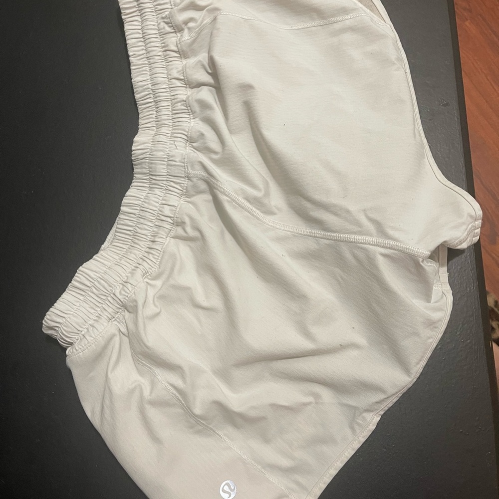 Lulu lemon hotty hot shorts